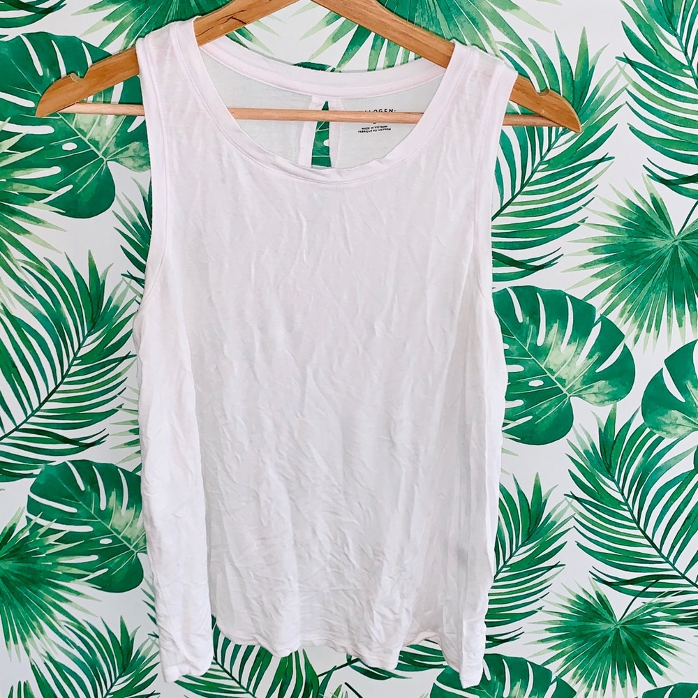 Halogen basic white tank